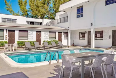 Beach Walk Deerfield